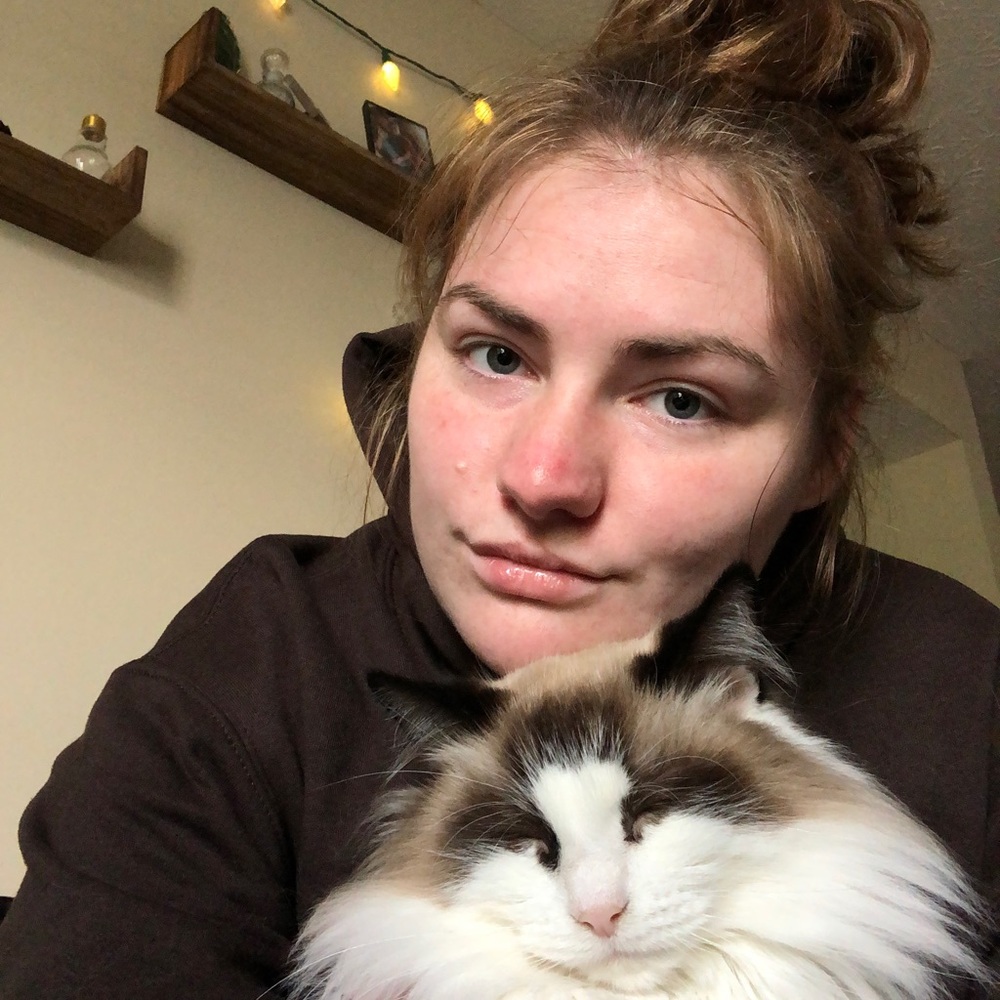 Meet your Posher, Whitney